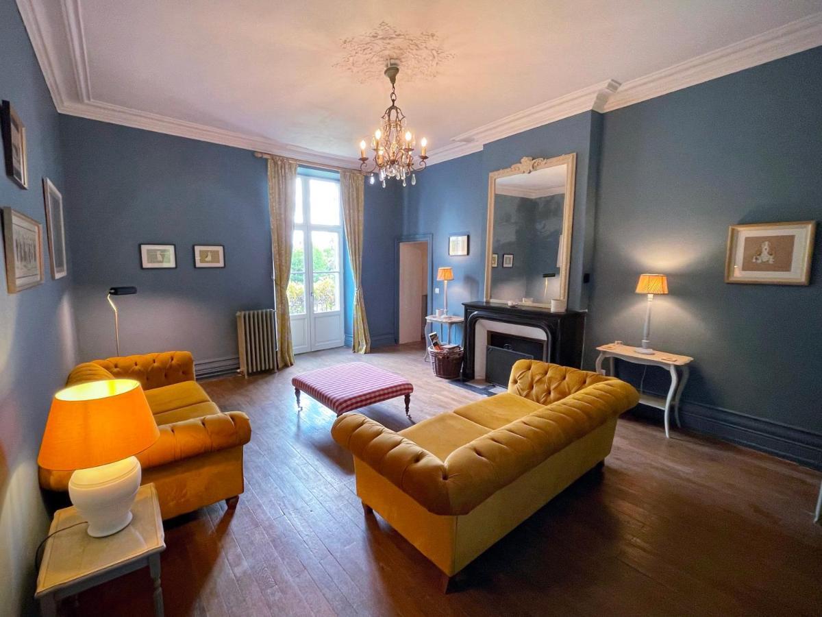 Beautiful 6 Bedroom House With Pool & Large Garden Le Pêchereau Kültér fotó
