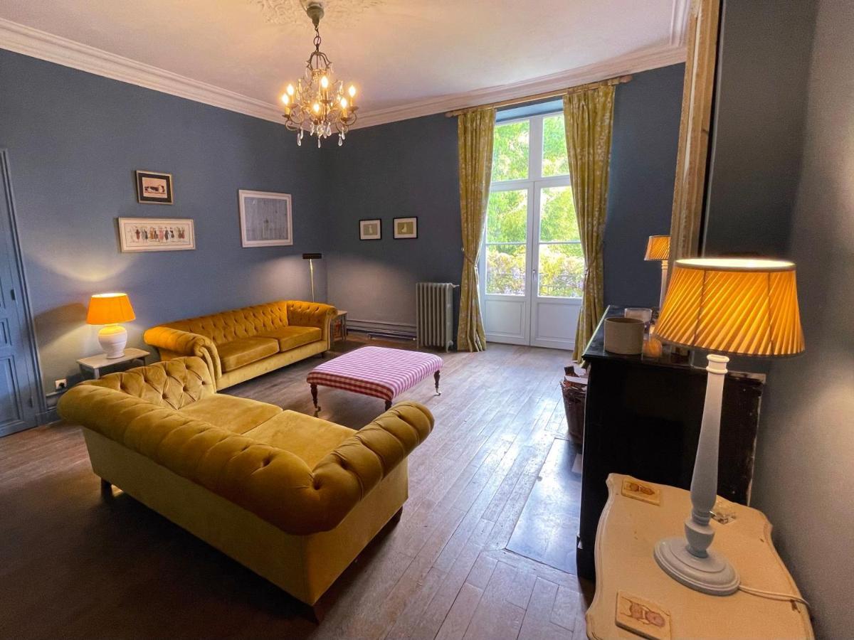 Beautiful 6 Bedroom House With Pool & Large Garden Le Pêchereau Kültér fotó